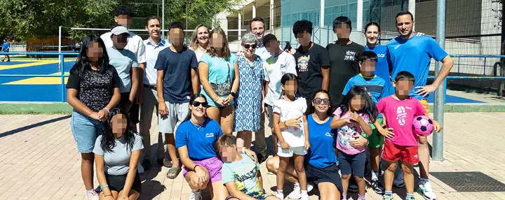 Equipo y participantes del campamento
